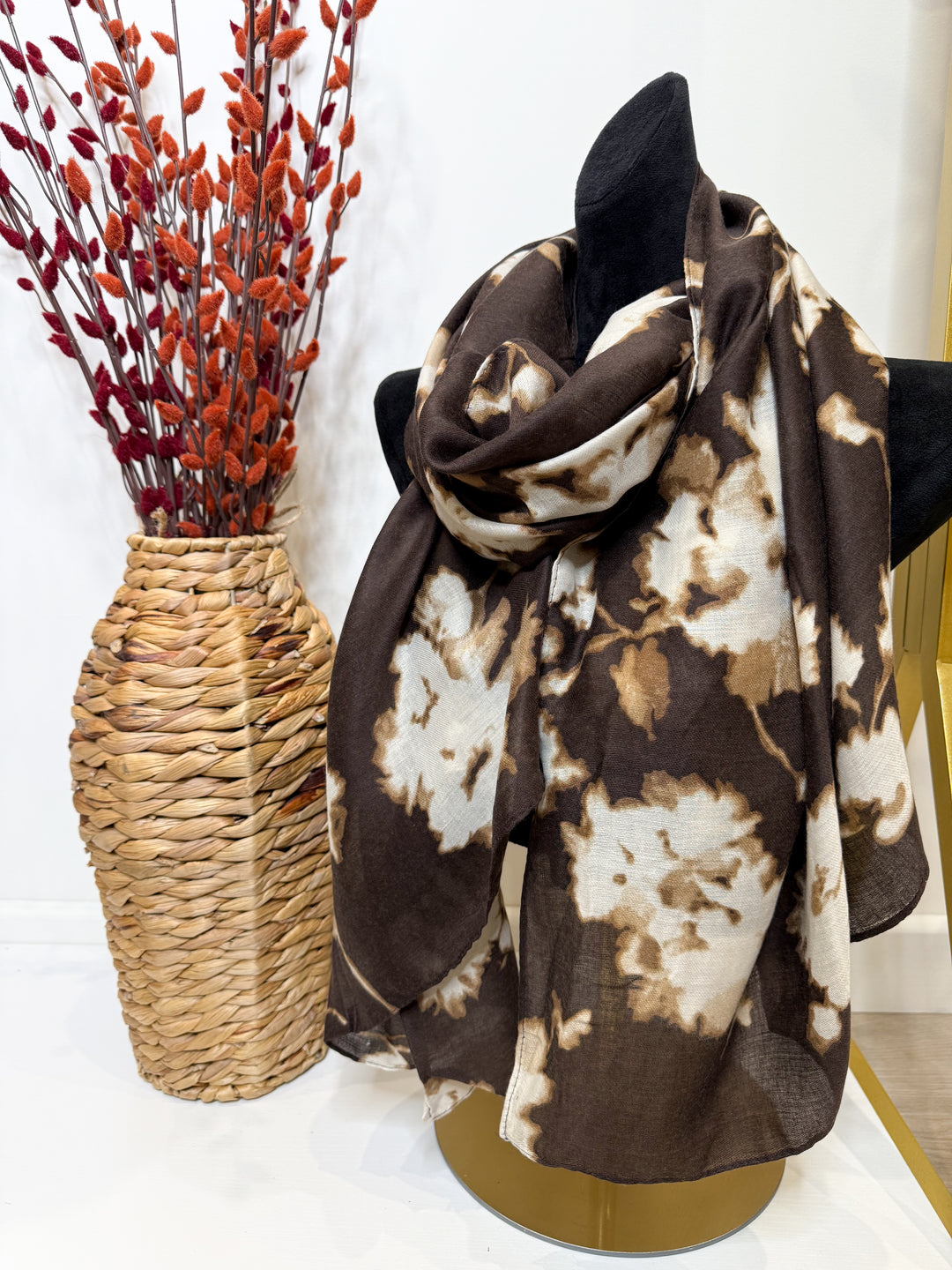 Leaf Scarf - Chocolate