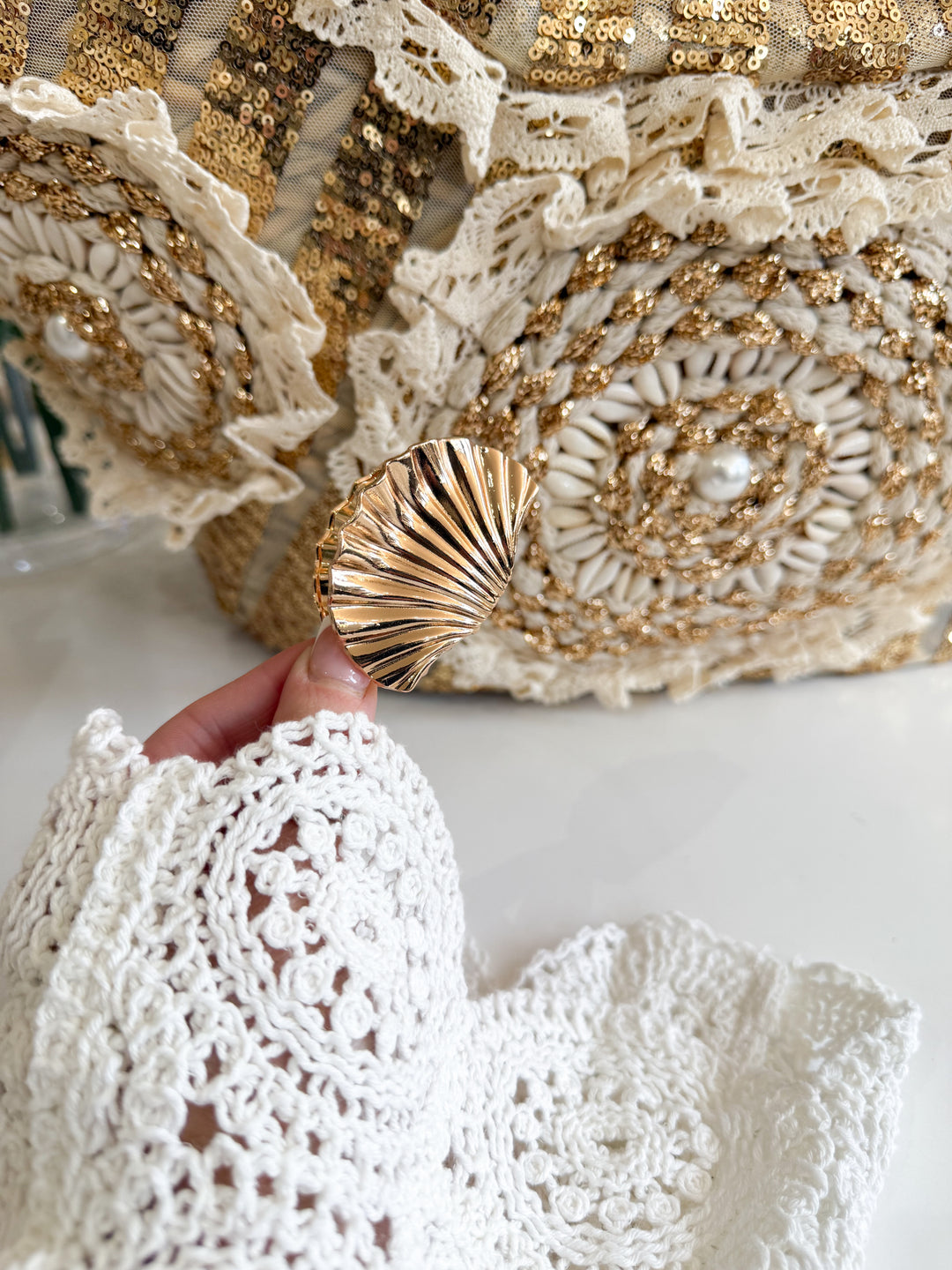 Small Gold Shell Clip