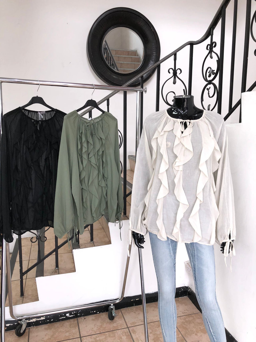 Ruffle Sleeve Top - Black