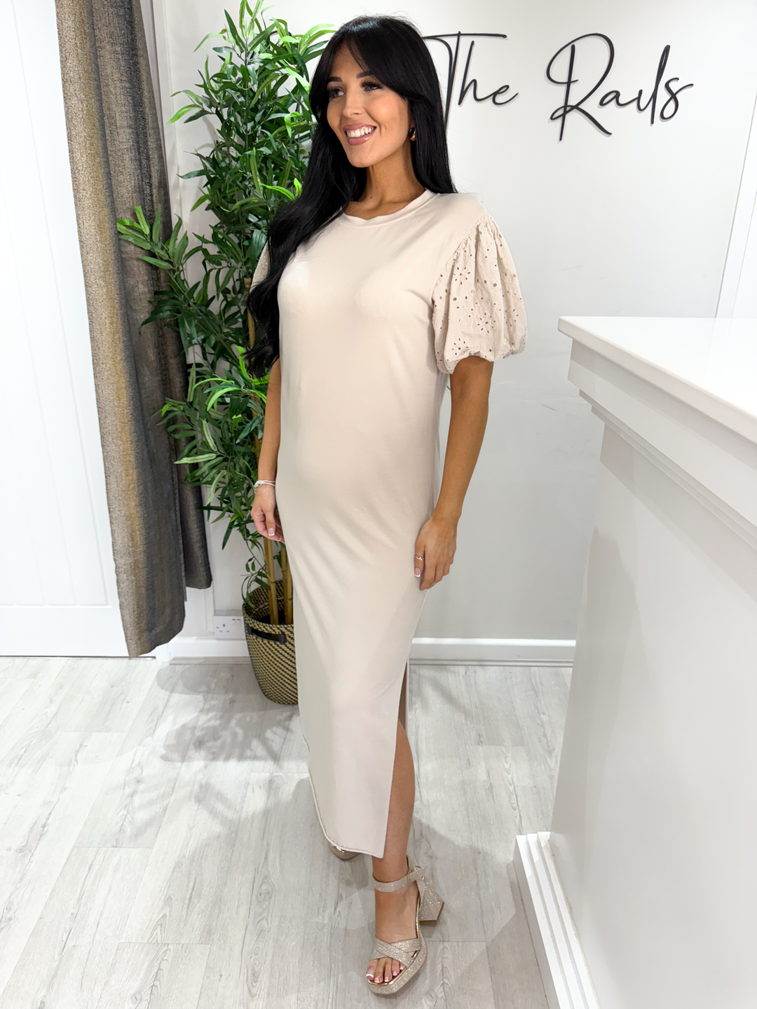 Sandy Dress - Beige