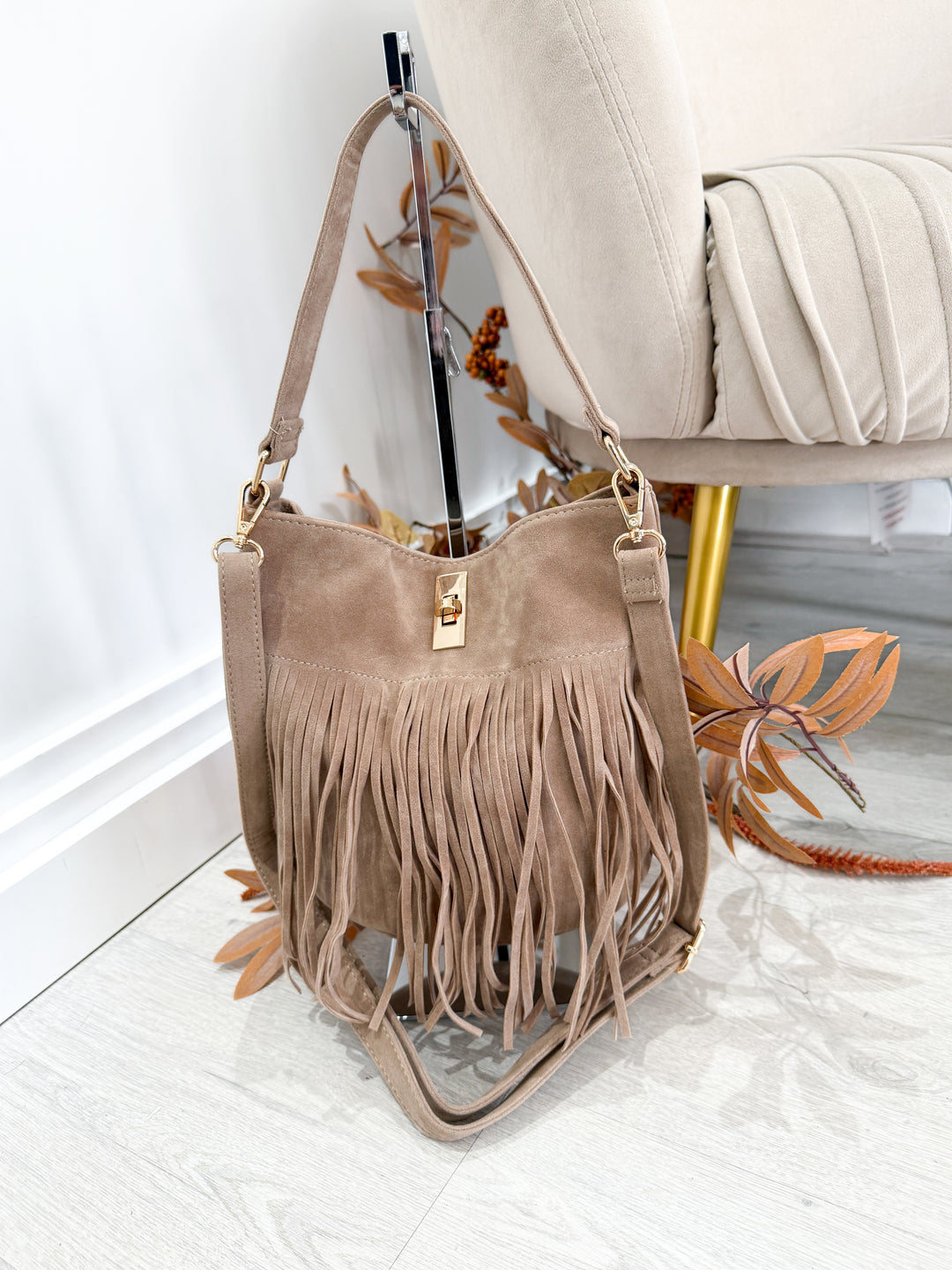 Small Tassel Shoulder Bag - Coffee