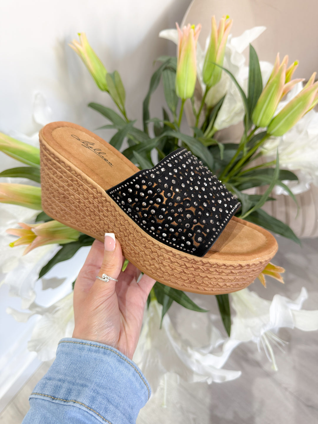 Barley Wedge Sandals - Black