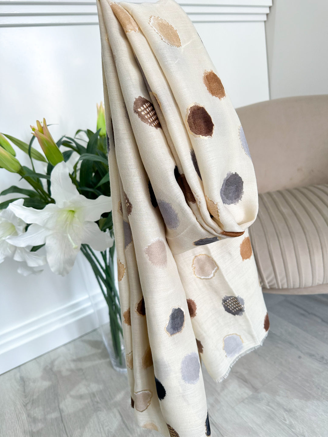 Circle Print Scarf - Beige