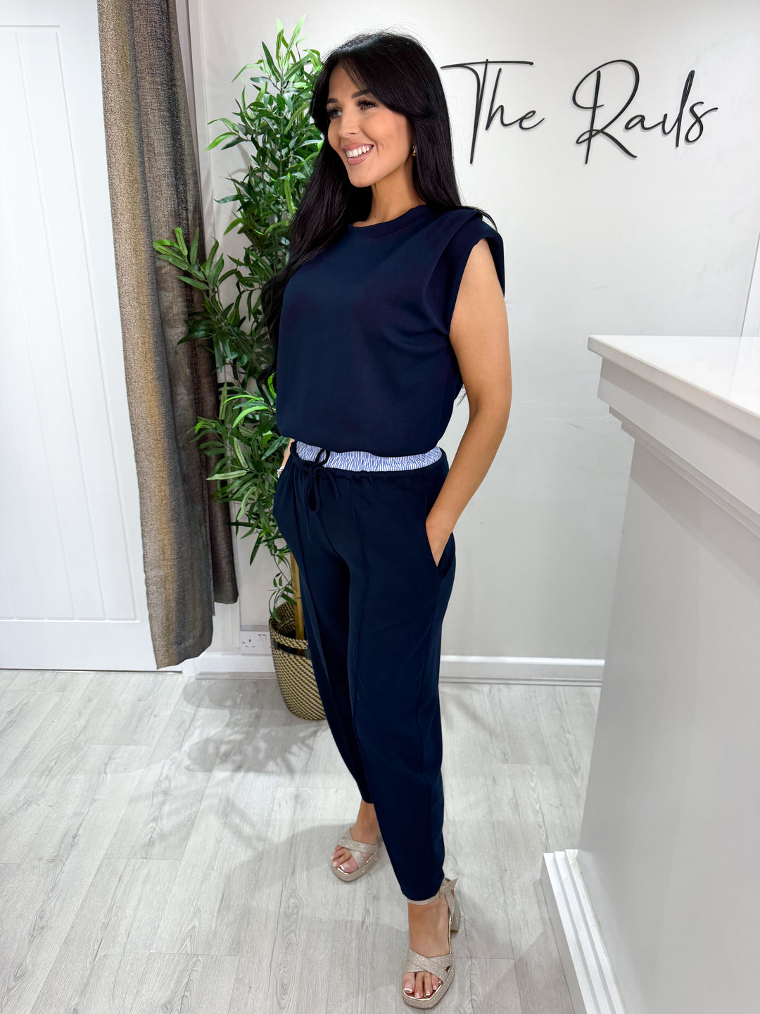 Yasmin 2 Piece - Navy