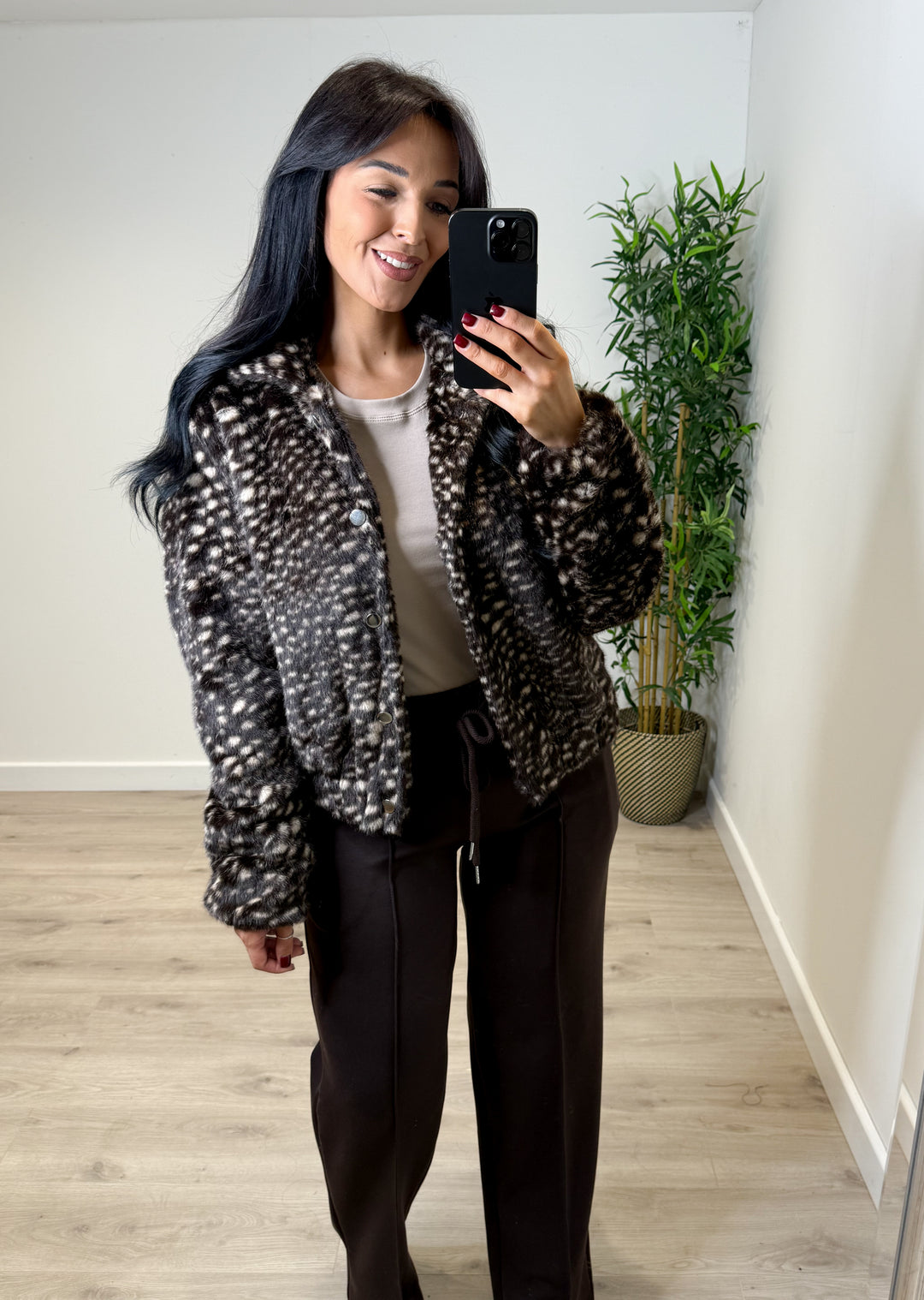 Bambi Faux Fur Jacket - Chocolate