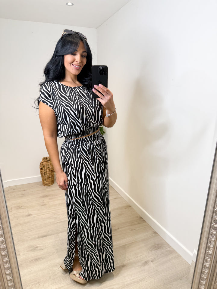 Enya 2 Piece - Black/White