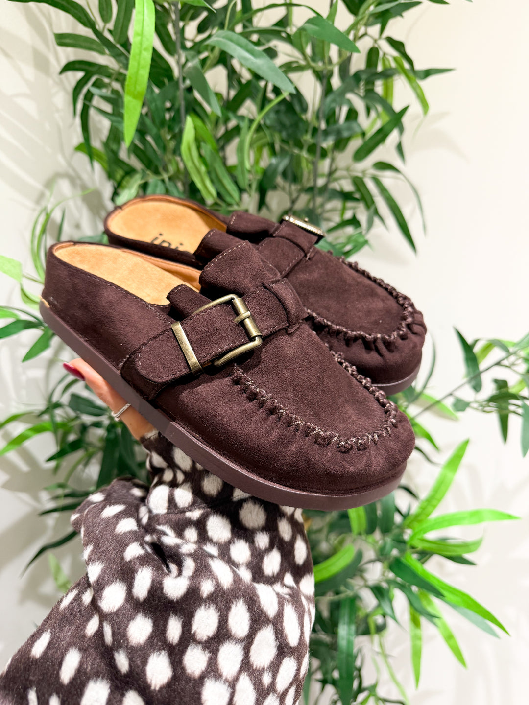 Charley Mules - Chocolate