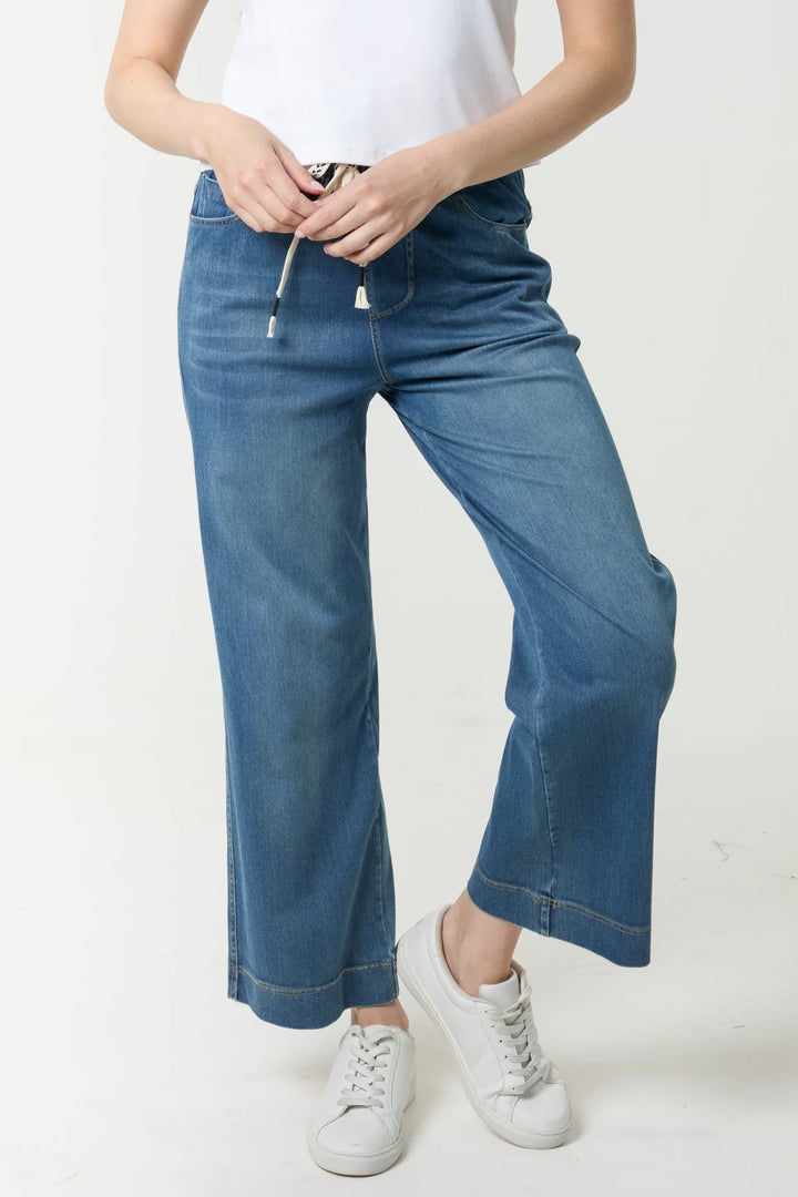 Stretch Wide Leg Jeans