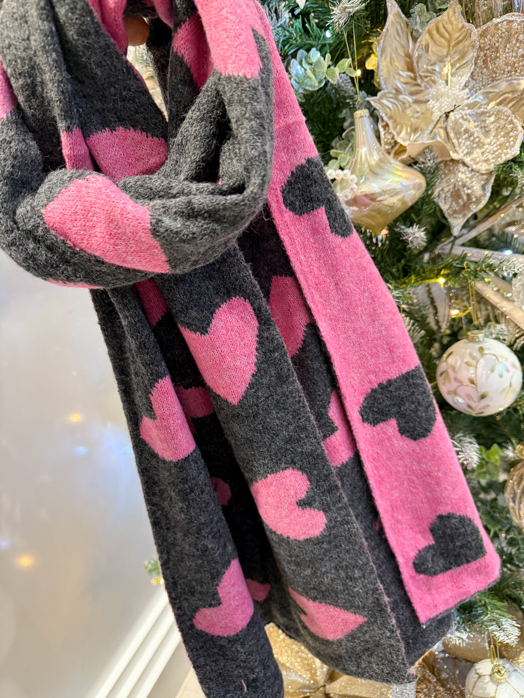 Reversible Heart Scarf - Pink/Grey
