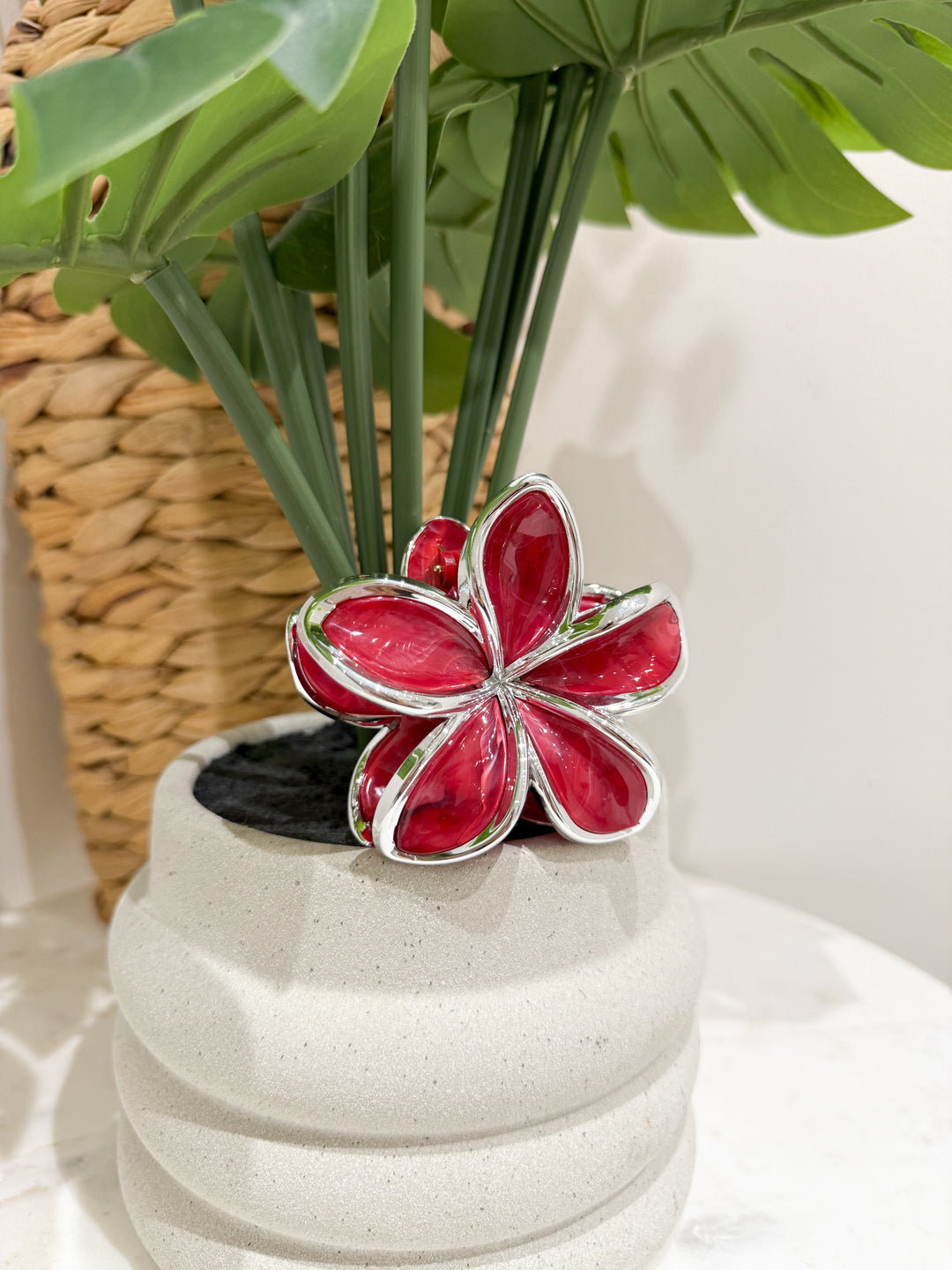 Flower Clip - Deep Rose