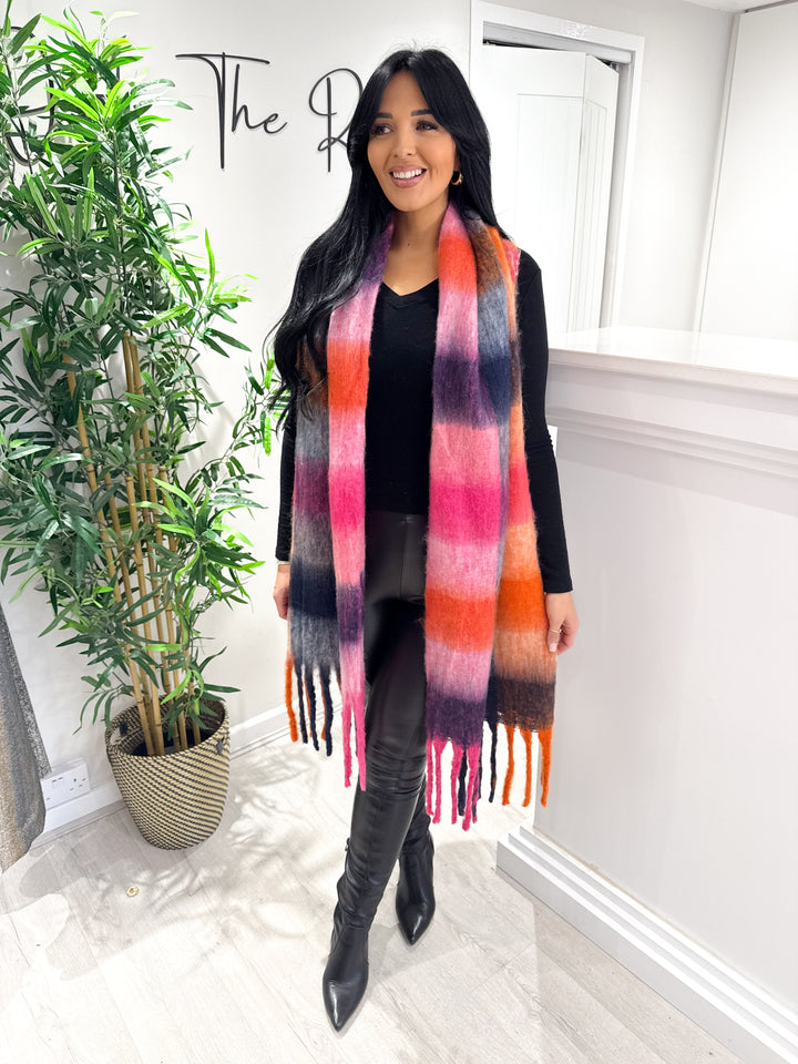 Checked Chunky Wool Scarf - Pink