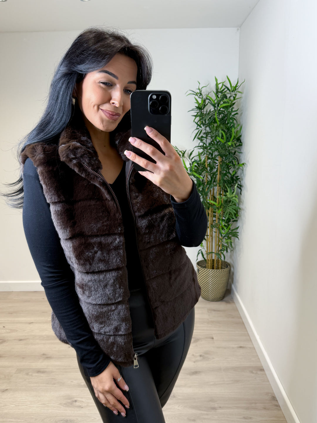 Leonie Faux Fur Gilet - Chocolate