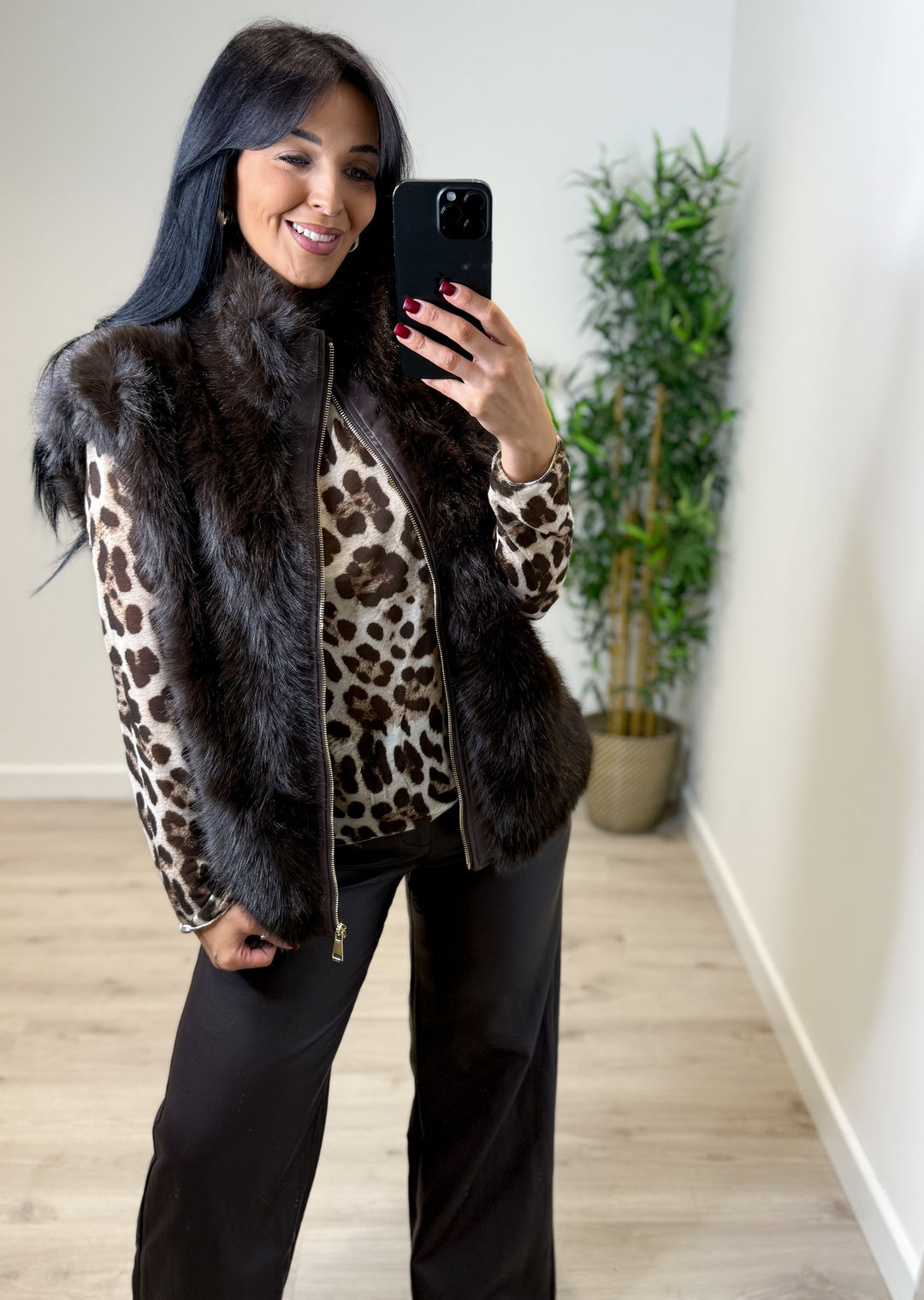 Tammy Faux Fur Gilet - Chocolate