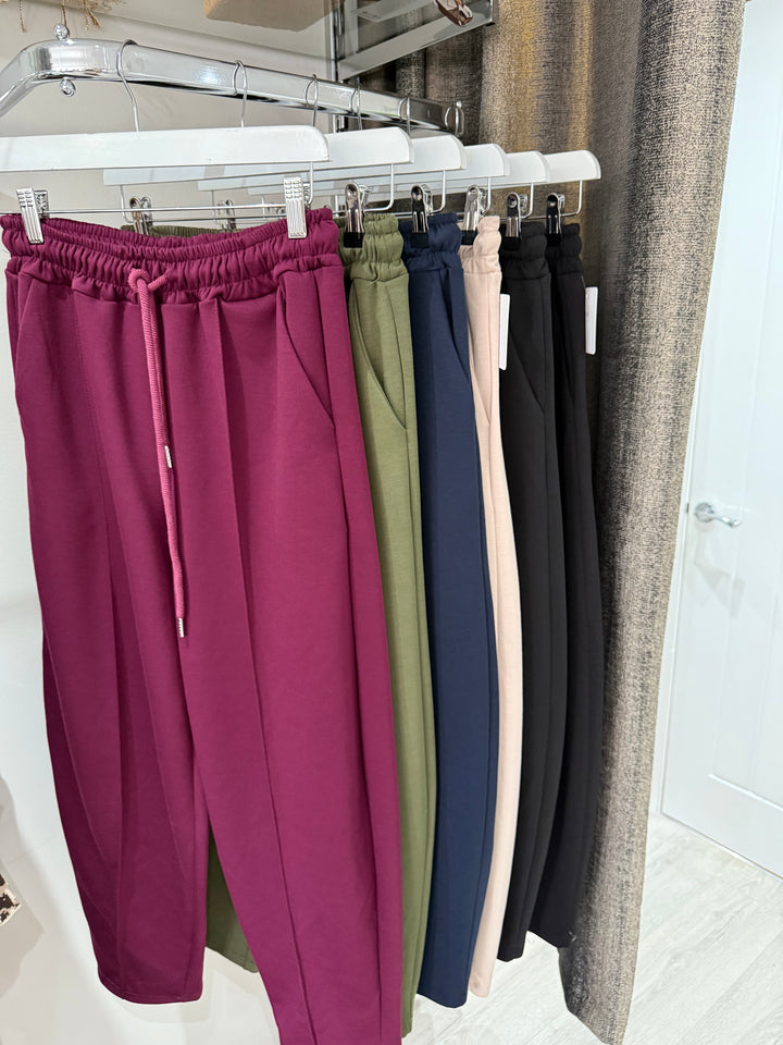 Barrel Leg Joggers - Wine