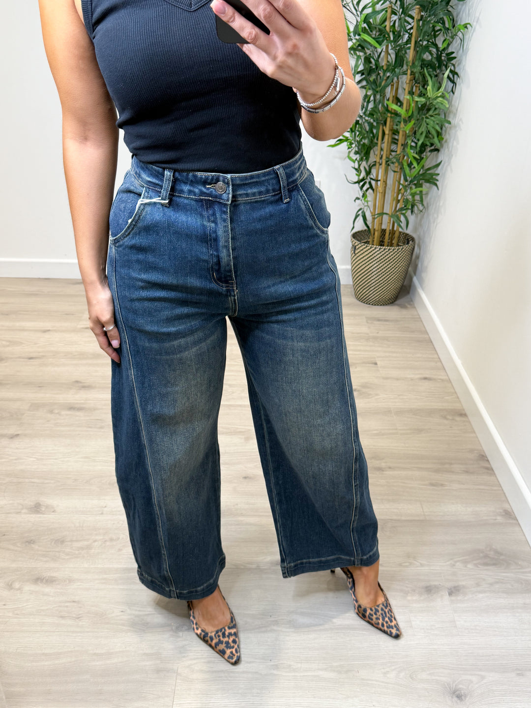 New Wash Balloon/Barrel Jeans