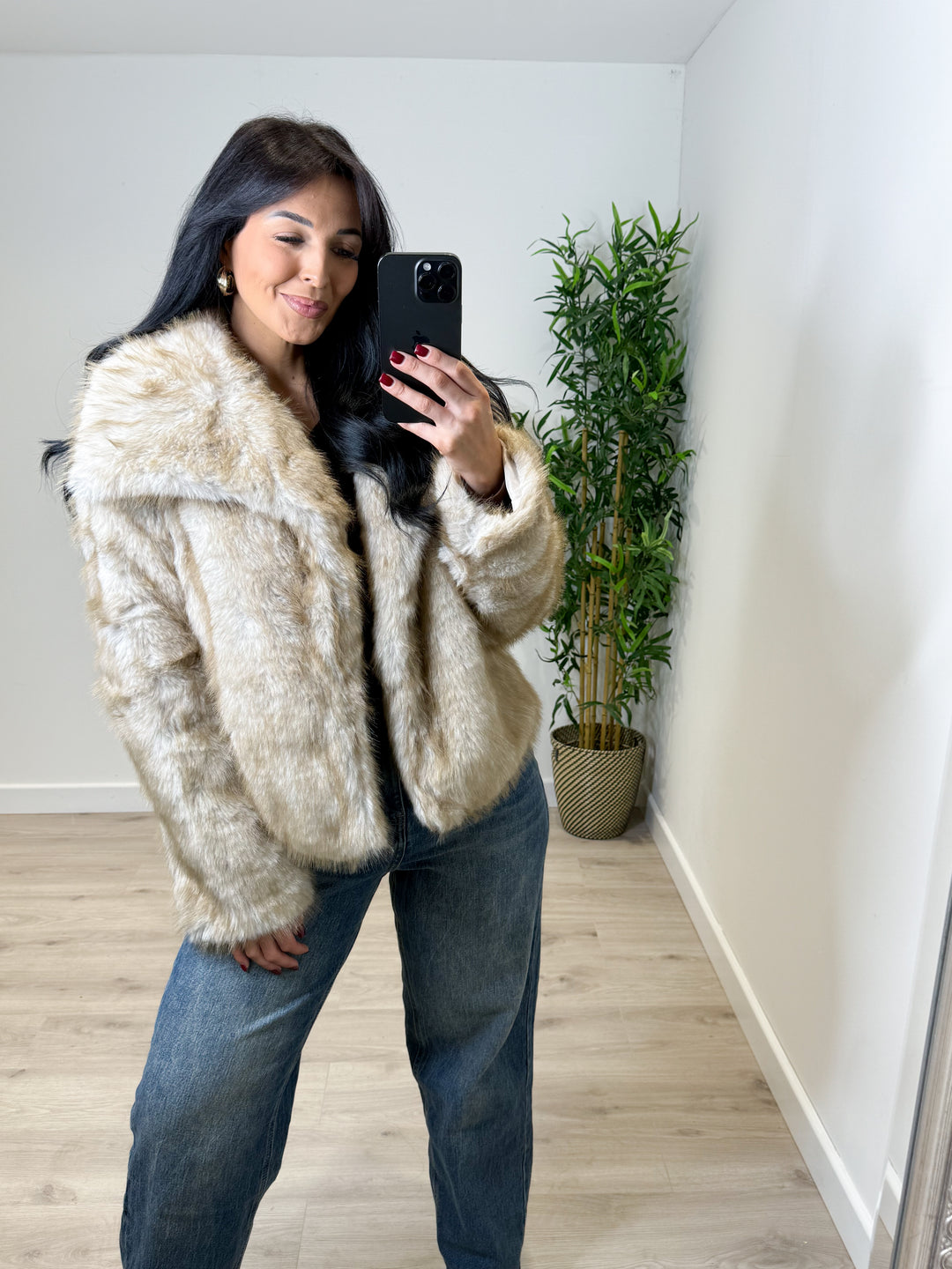 Mia Faux Fur Coat - Beige