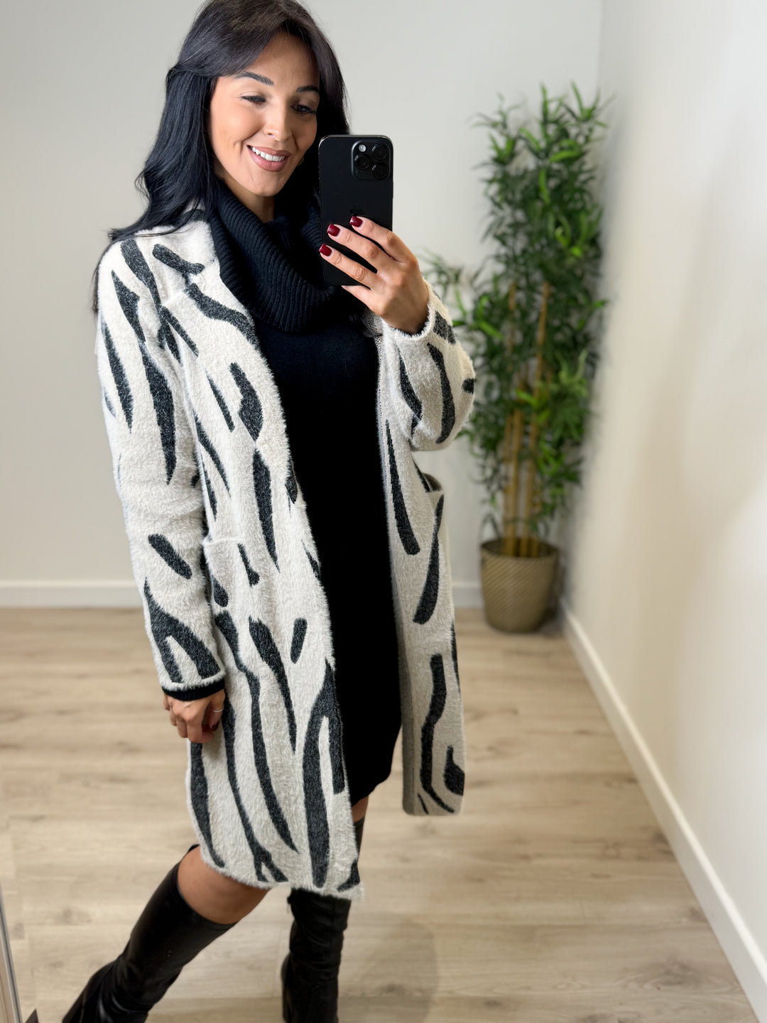 Eden Jacket - Beige