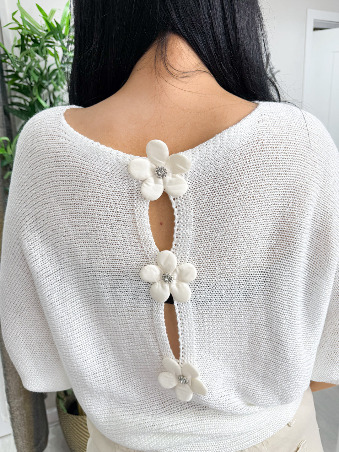 Daisy Back Top - White