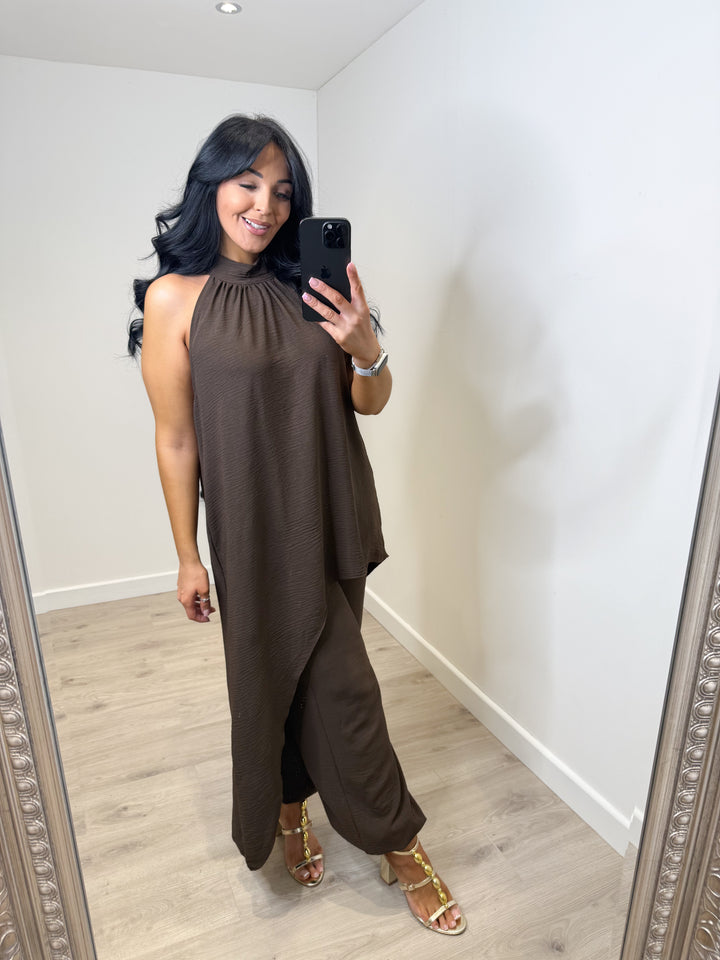 Neville 2 Piece - Chocolate