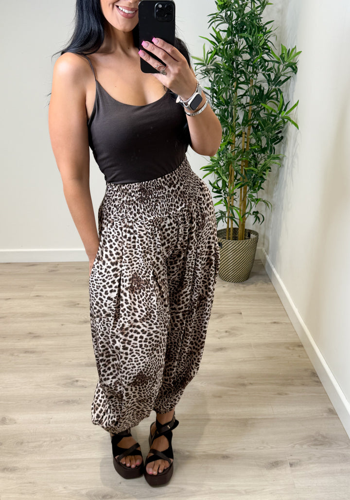 Estelle Leopard Balloon Trousers - Light Leopard