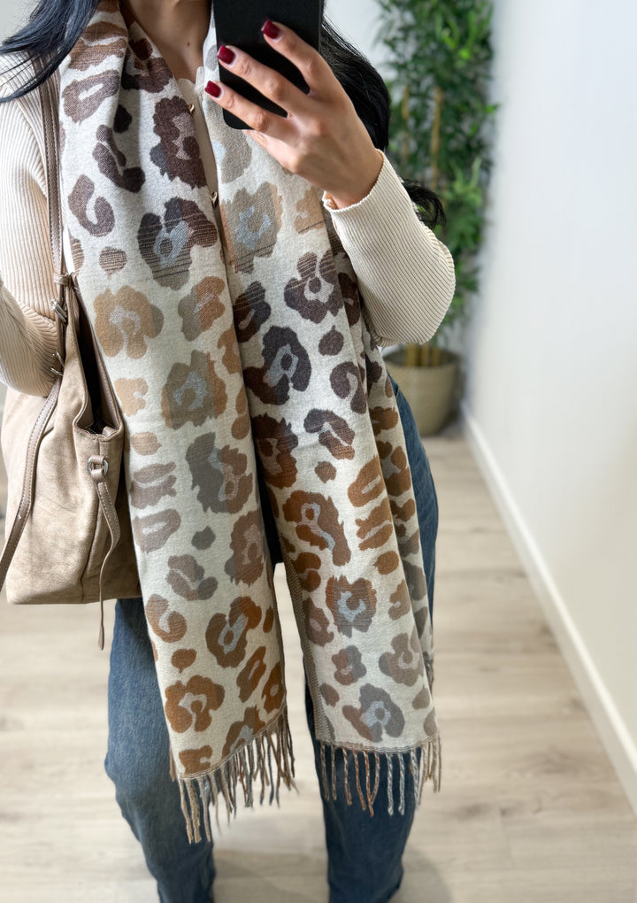 Aspen Leopard Scarf - Beige