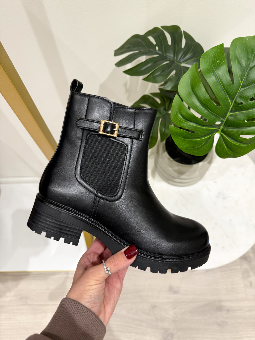 Isaac Boots - Black